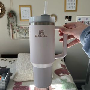 Stanley 40 oz light pink
